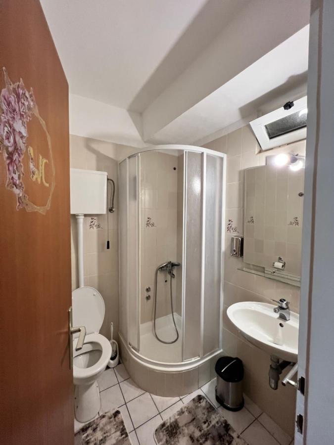 Residence Bella Stari Grad  Buitenkant foto