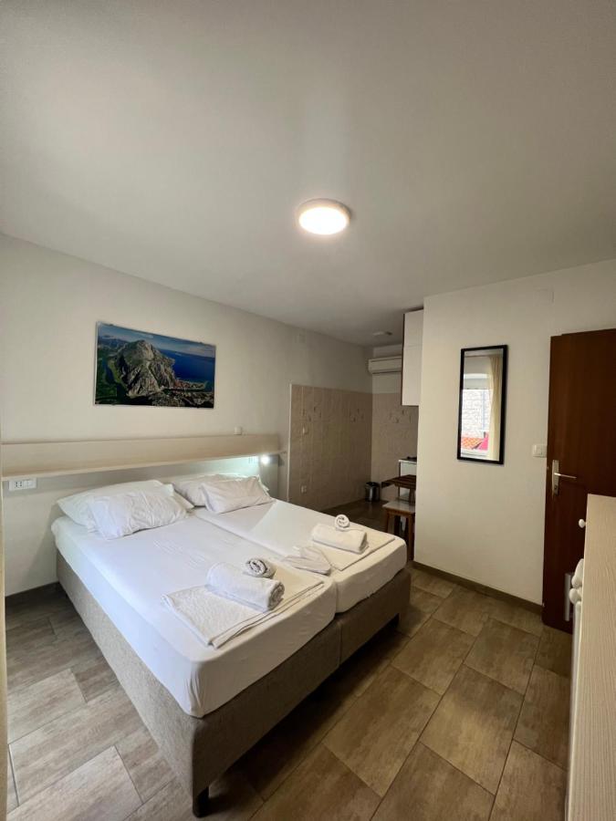 Residence Bella Stari Grad  Buitenkant foto