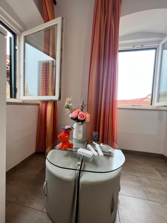 Residence Bella Stari Grad  Buitenkant foto