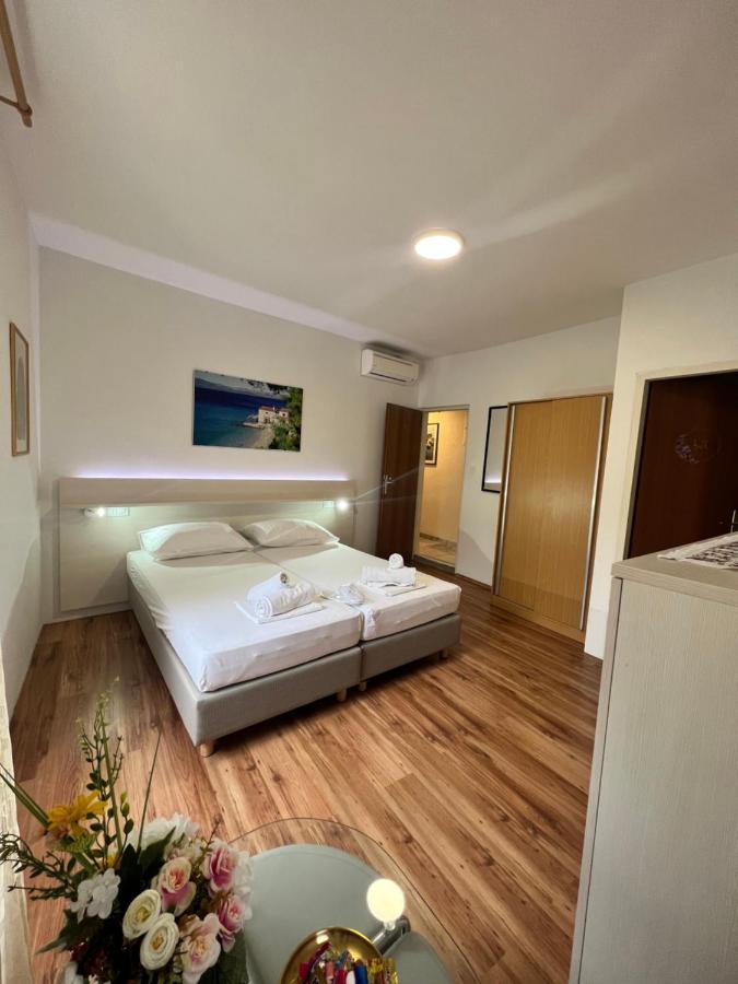 Residence Bella Stari Grad  Buitenkant foto